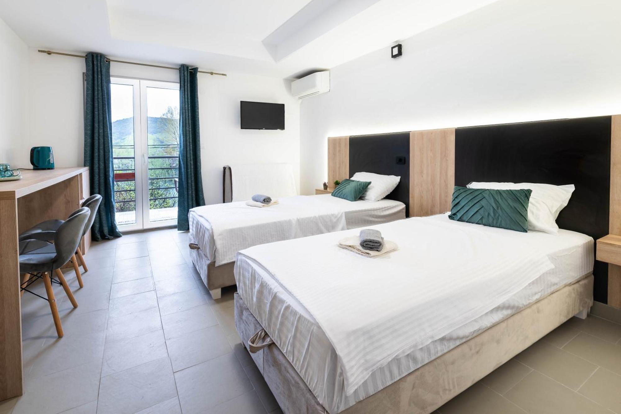 Studio Apartment Cudo Nevidjeno Karuc Dış mekan fotoğraf
