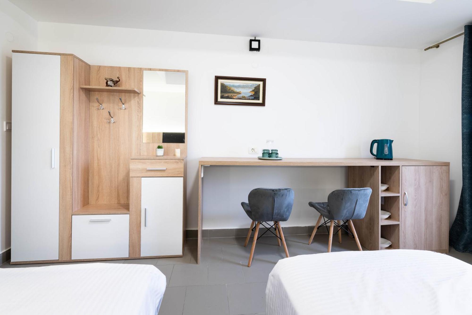 Studio Apartment Cudo Nevidjeno Karuc Dış mekan fotoğraf