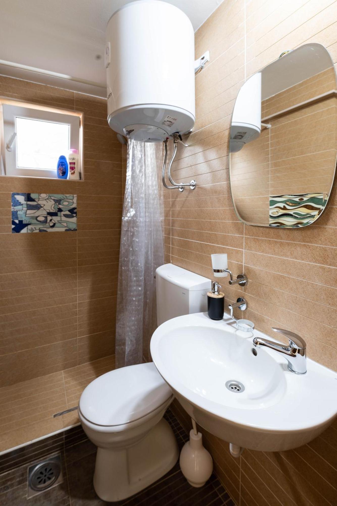 Studio Apartment Cudo Nevidjeno Karuc Dış mekan fotoğraf