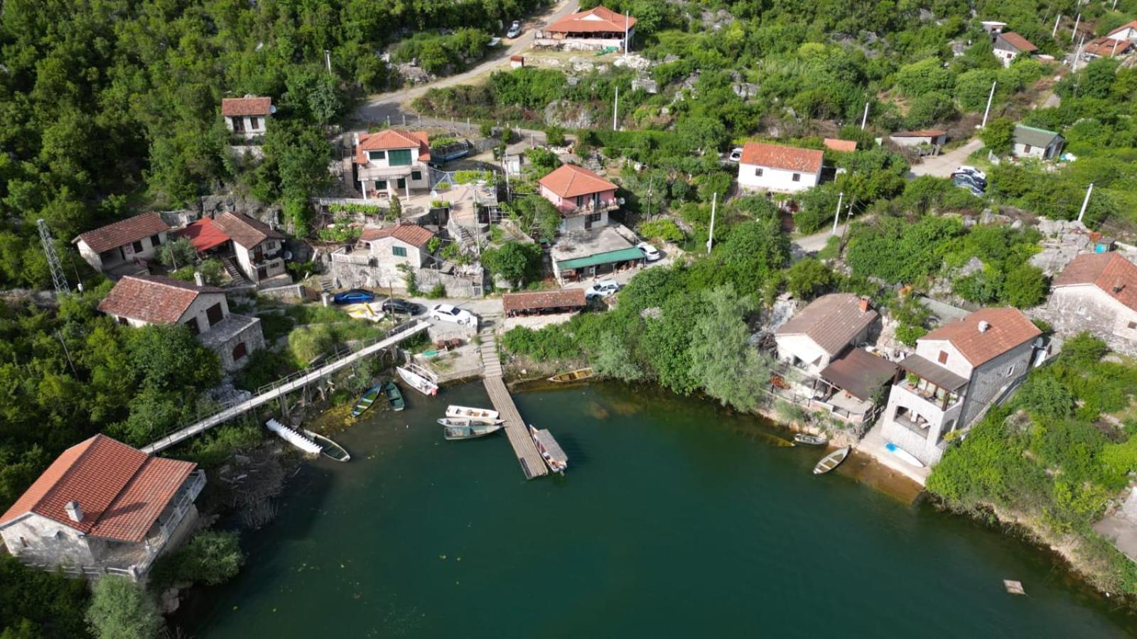 Studio Apartment Cudo Nevidjeno Karuc Dış mekan fotoğraf